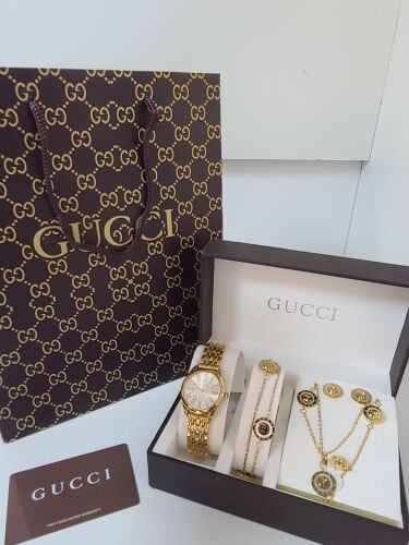 اطقم نسائيه قوتشي