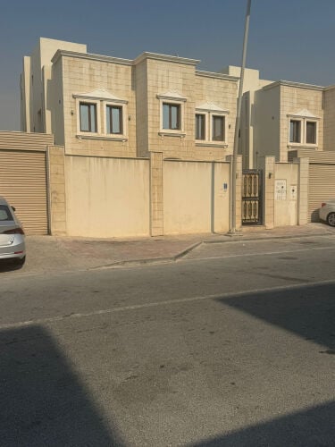 للبيع فيلا في الثمامه القديمه