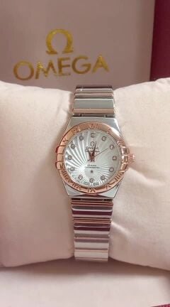 ساعة حريمي اوميغا
