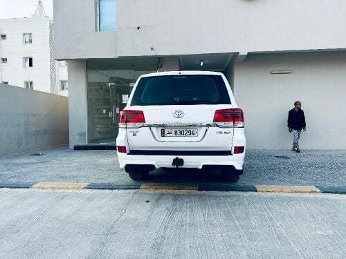 Land Cruiser VX-R