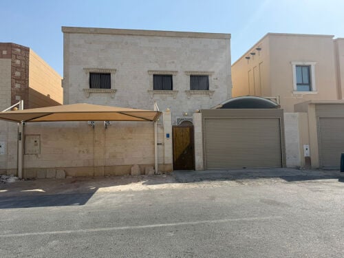 للبيع فيلا موجره ام صلال علي