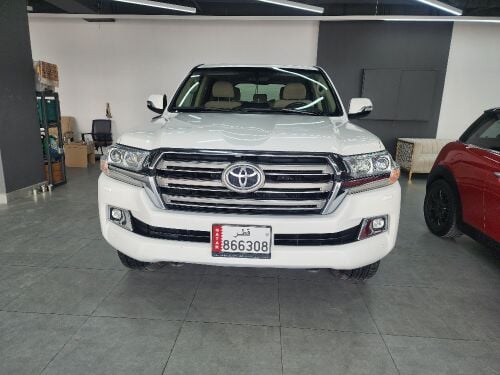 GXR V8