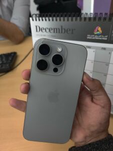 آيفون 15