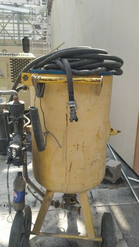 blasting machine