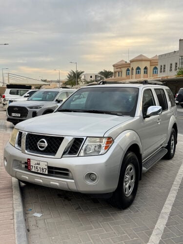 nissan pathfinder 
