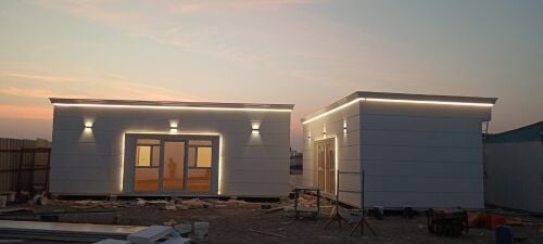 Custom-made cabins and prefabrica