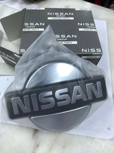 للبيع قطع نيسان 88الى 97واكسوارات