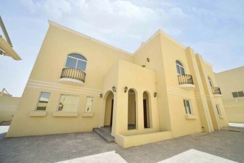 For sale: 5 villas in Al-Mashaf.