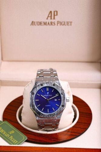 ماركه اديمارز عرض 200فقط