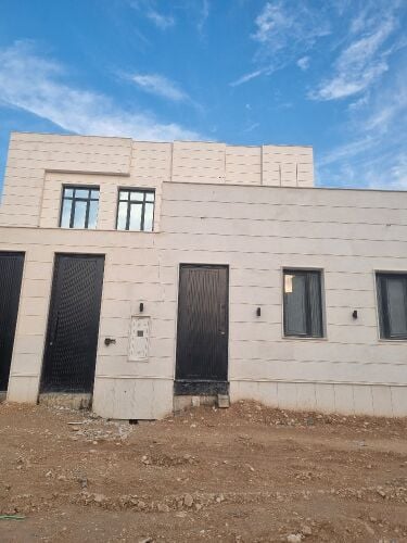 فيلا جديده للبيع فى الثمامه