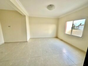 UF 1 bhk available in old airport