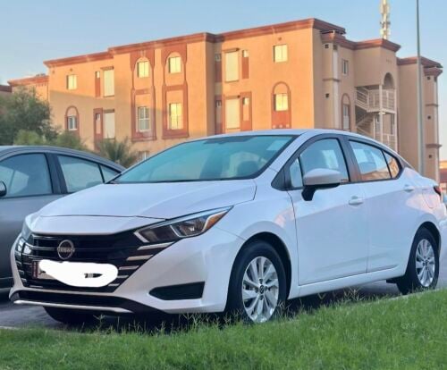سيارة نيسان صني 2024