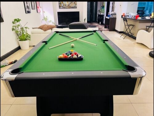 Billiard pool table 8 feet