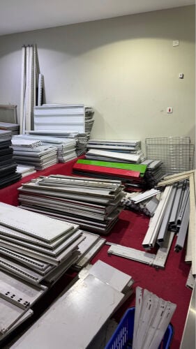 ثلاجات طاولات 