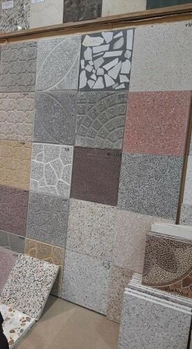 بلاط الحوش