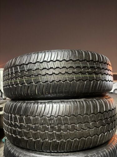245/75/17 " Dunlap tyre" Japan