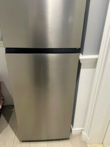 Hisense No-Frost Refrigerator  E