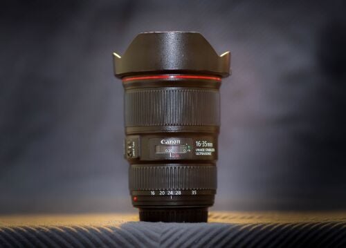 Canon 16 35mm f4 L IS  USM