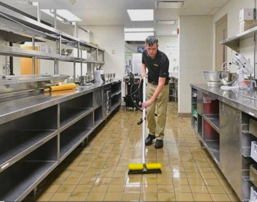 ع..امل  مطعم