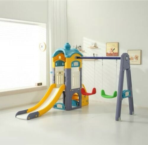 أرجوحة منزلقة للأطفال الصغار