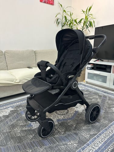 عربه اطفال جديده