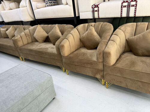  طقم كنب جديد جاهز للبيع