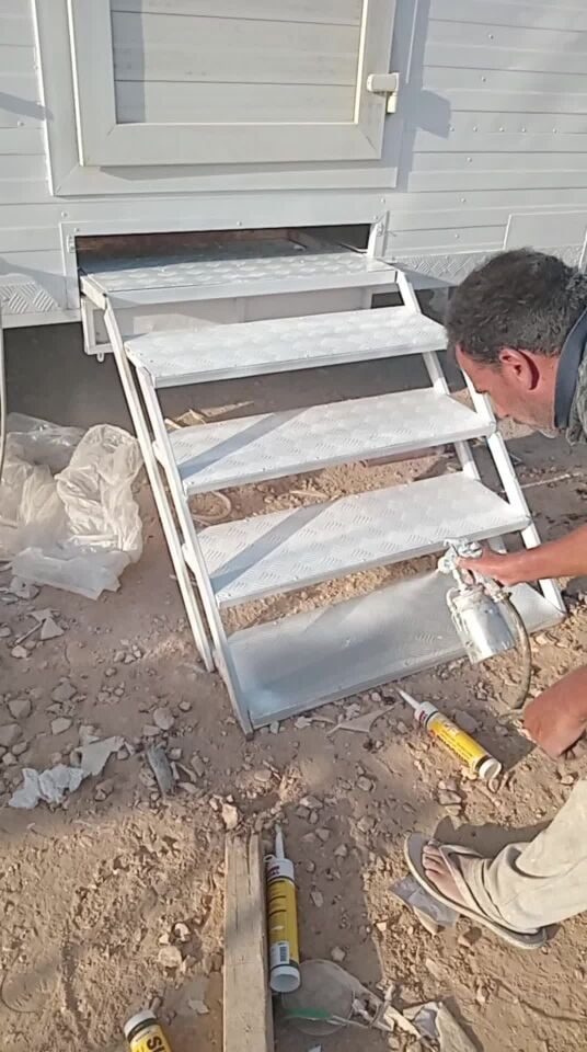 صبغ الكبائن