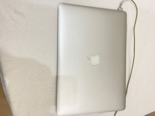 ماك بوك برو  