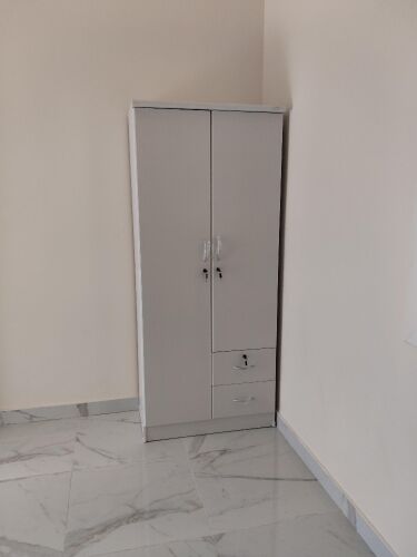 نبيع جميع أنواع الأثاث الجديد