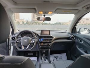 خدمة توصيل العمال