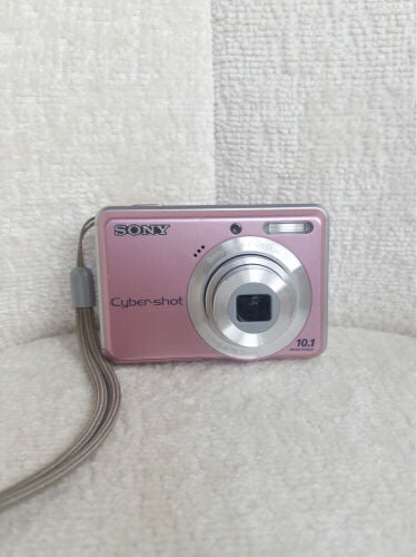 Sony Cyber-Shot DSC-S930