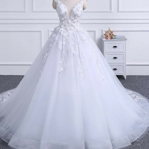 Brand new wedding dress for sale