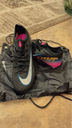 Nike football shoes  size 43