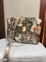 ‏guess