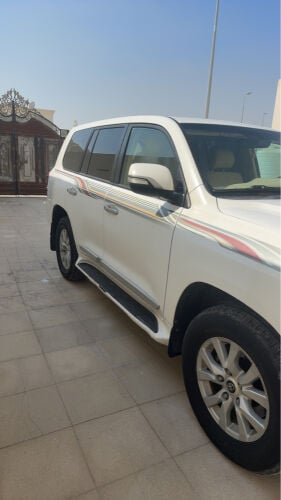 Land Cruiser GXR