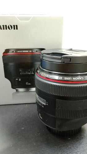 canon lens 85mm 1.2 ef L usd ii