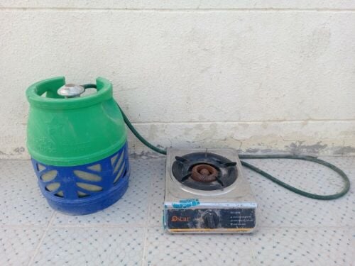 سلندر غاز مع طباخ