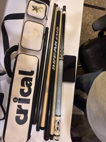 مجموعة عصي البلياردو