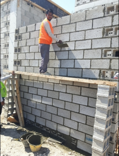 بناء وتشطيب الفلل والمجالس