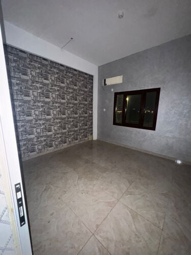 للايجار شقه في ام صلال محمد