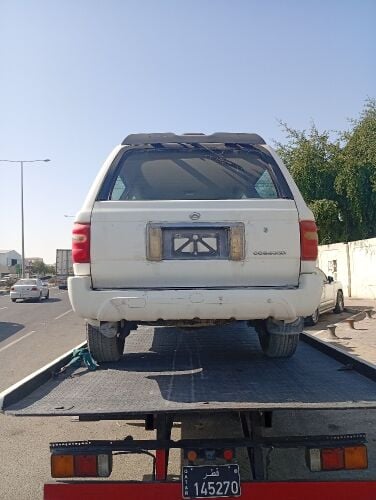 سطحه لنقل السيارات