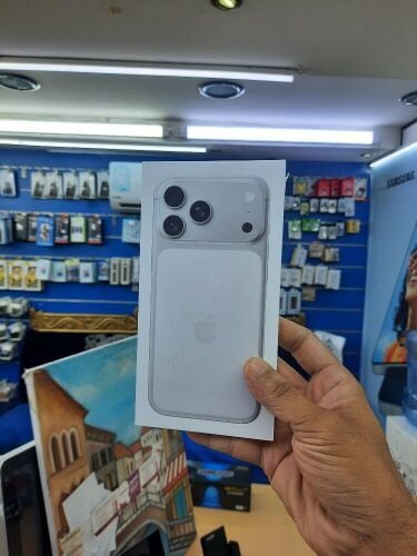 iphone 17promax 256