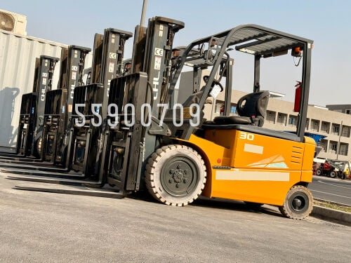 Electric 3ton ForkLifts Rental 