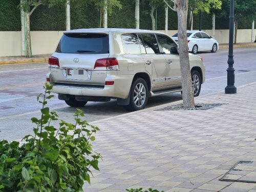 Lexus LX 570 2014