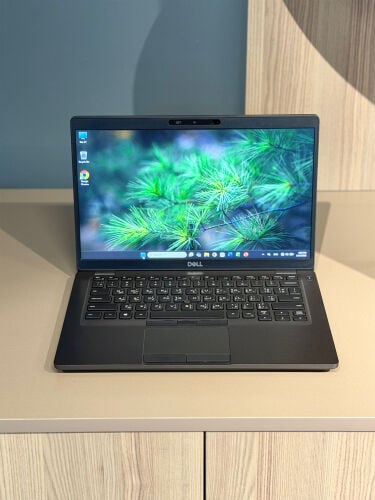 ديل لاتيتيود