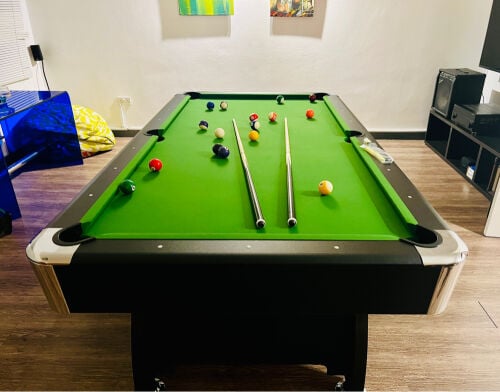 طاولة بلياردو 8 قدم