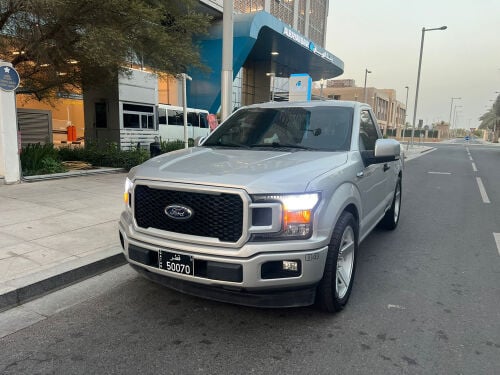 FORD F150 LIGHTNING