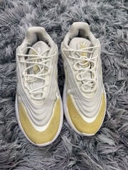 adidas ozelia