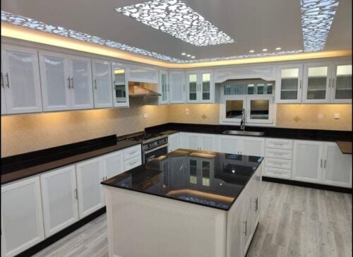 تفصيل مطابخ المنيوم تفصيل أبواب و