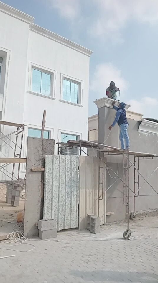 ديكورات جي آر سي